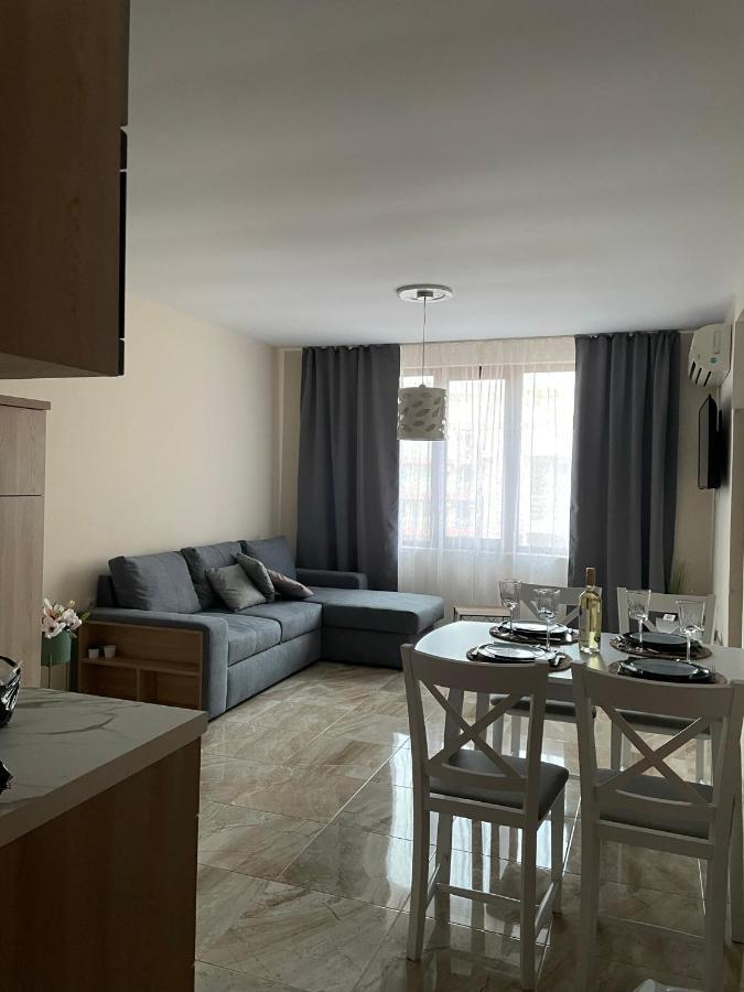 Beach Residence Pomorie Exterior photo